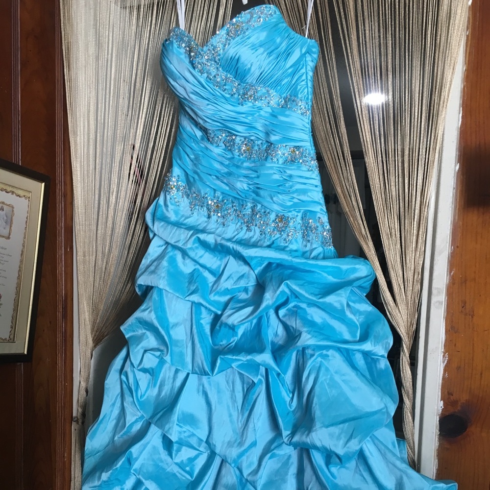 SOLD👍🏻✨Final Price✨ Prom, Quinceñeras